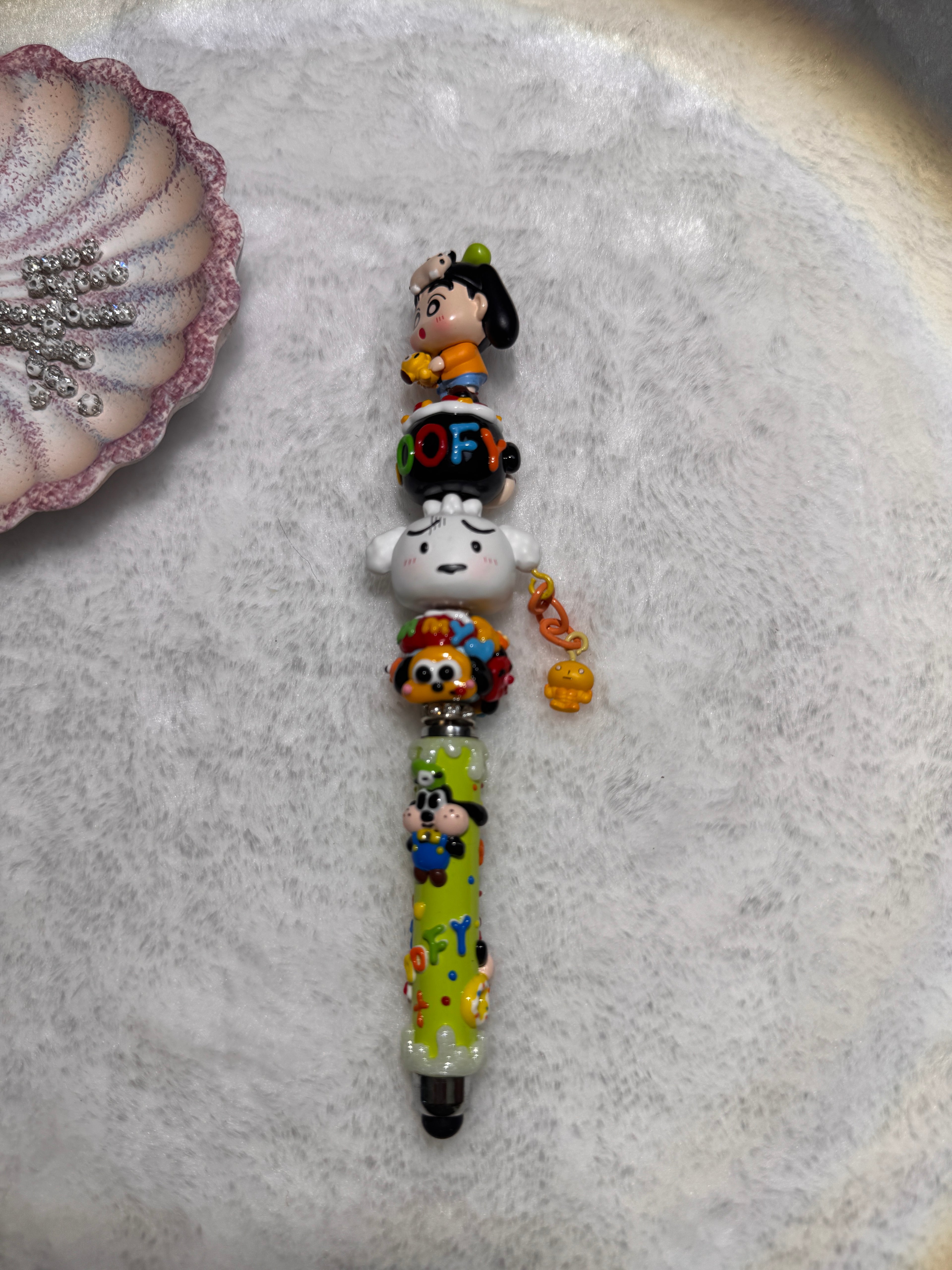 Handcrafted Heavy-Detail DIY Pens ( Available as a complimentary gift)